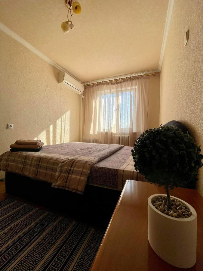 Comfortable One Beds With Nice View For Independent Sqr เคียฟ ภายนอก รูปภาพ